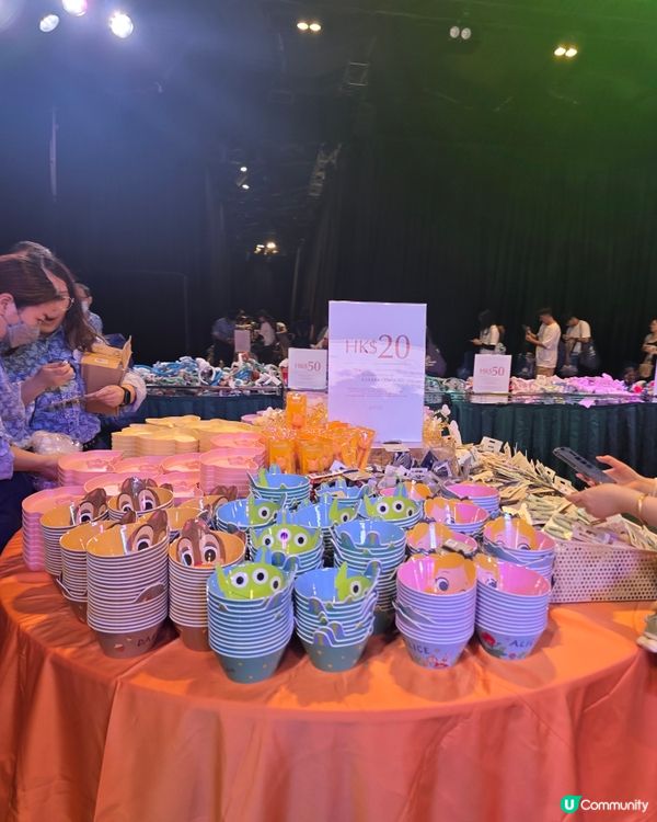 香港迪士尼會員血拼日！🛍️ 買到盡！