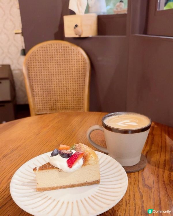 台北街角木係日式咖啡店