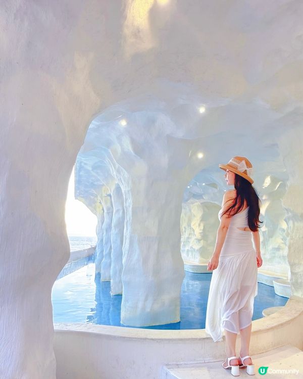 吹着慵懶的海風💨😌日落黃昏每刻天色都在變幻💗在天黑之前🥰目光...