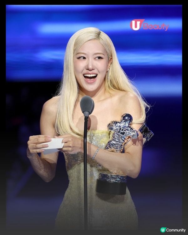 恭喜Rosé〈APT.〉勇奪「年度歌曲獎」！✨