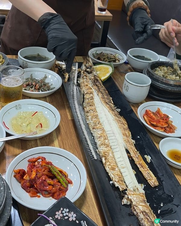 濟州島必食👍烤白帶魚🐟鮑魚石鍋飯🍚