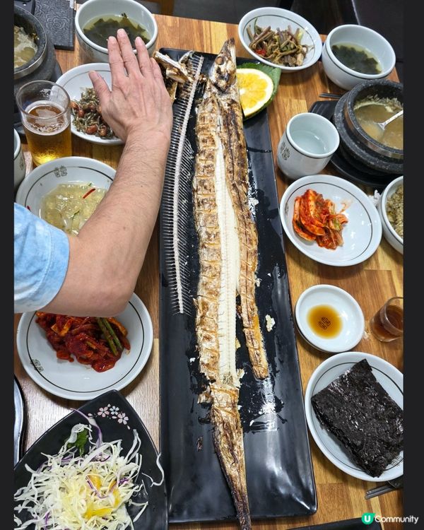 濟州島必食👍烤白帶魚🐟鮑魚石鍋飯🍚