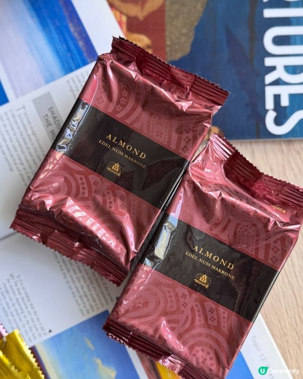 朋友送嘅驚喜禮盒！😍 啫喱薄餅超正！😋