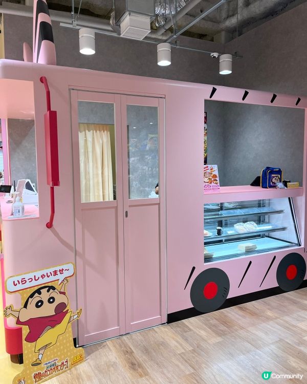 1.  新宿蠟筆小新店開張！🤩 食嘢打卡一流！😋