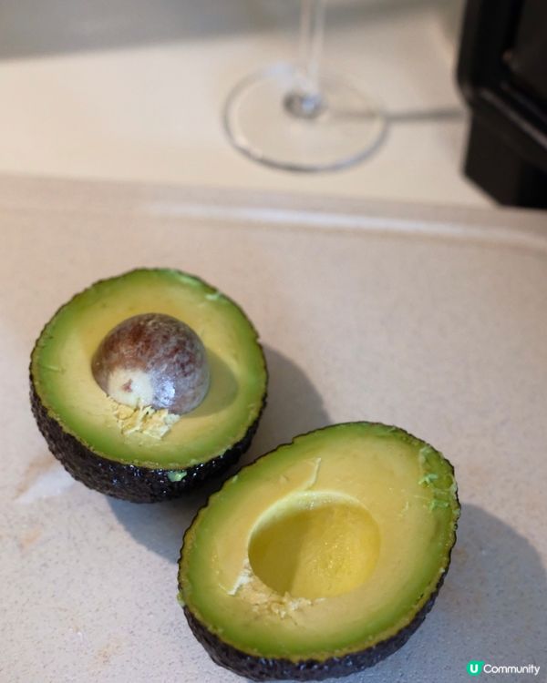 自家製牛油果沙律🥑！10分鐘搞掂😋！ #思思賢