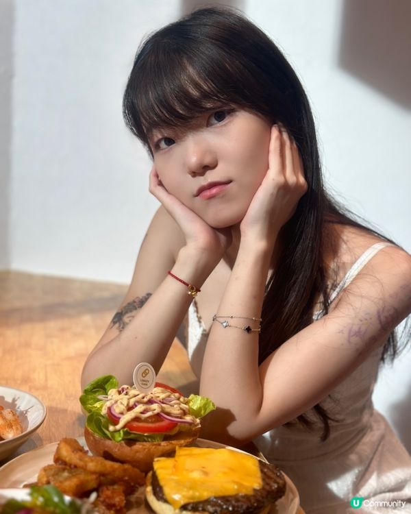 上環隱世咖啡店！🍔🍟 抵食夾大件！😋