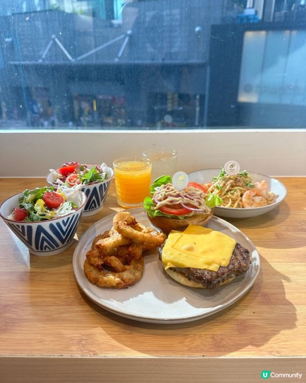 上環隱世咖啡店！🍔🍟 抵食夾大件！😋