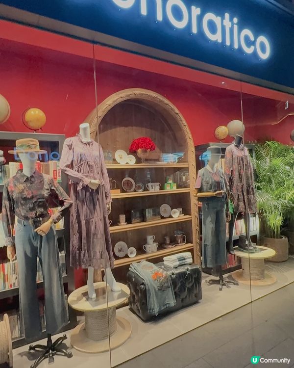 珠海富華里掃靚衫！🤩 刺繡超正！📸 快啲去睇！