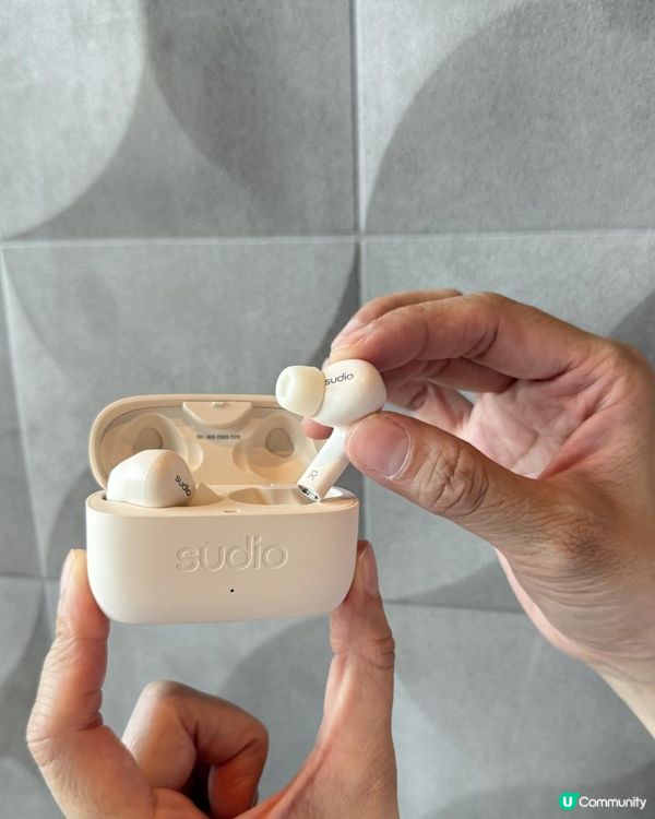 無線藍牙耳機：夏日福袋推介@sudio.com (85折優惠碼：daidai85）