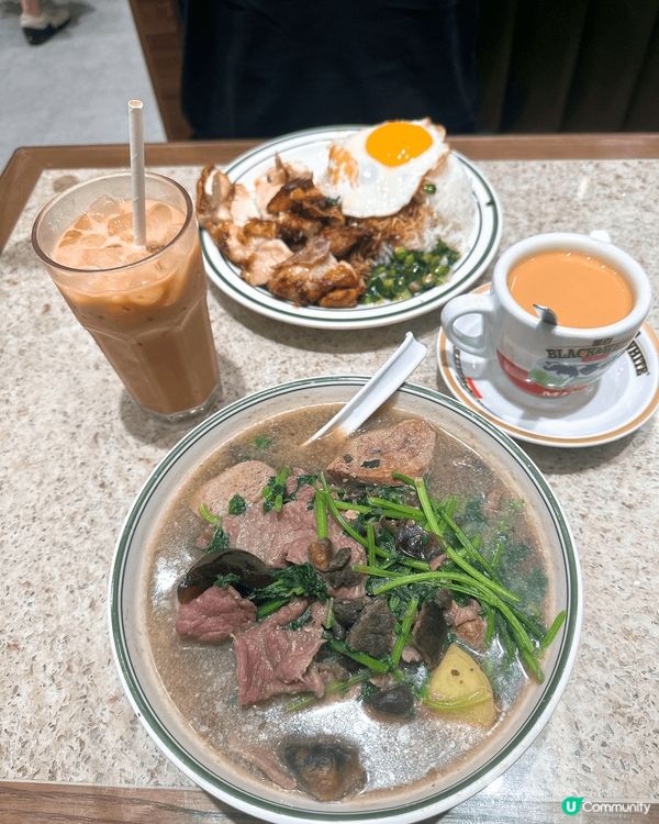 華嫂冰室初體驗！豬潤米線超正🤤🍜