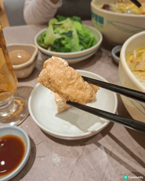 近排好興食花膠雞米線，觀塘呢一間餐廳近海濱附近，環境乾淨企理...
