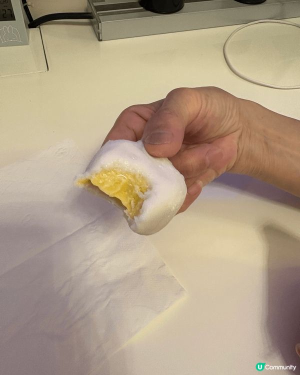 一年一度的中秋節又來了，當然要應節食月餅。榴槤的愛好者一定不...