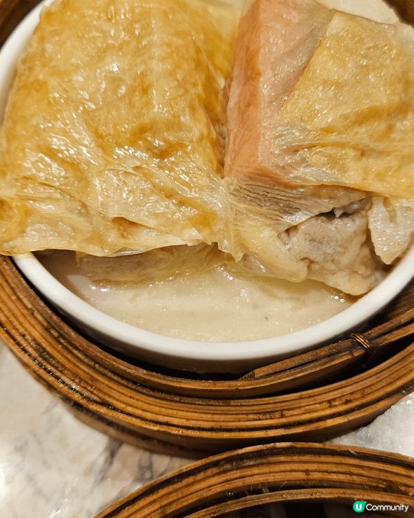 太古food court入面嘅點心小廚 即整即蒸嘅點心真係非...