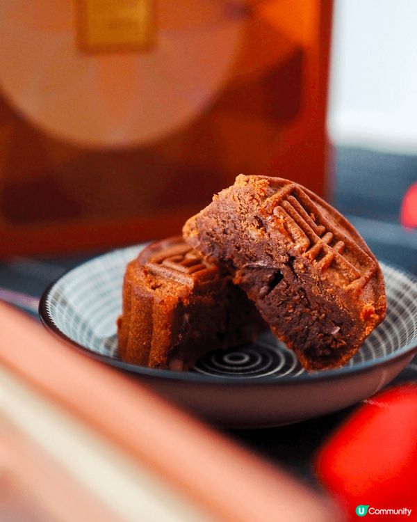 半島朱古力奶黃月餅