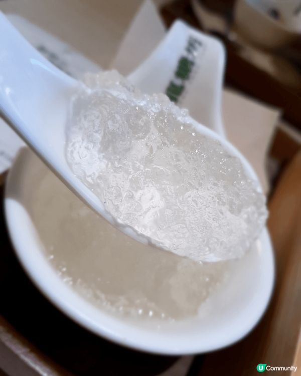 鋪頭裝潢一啲都唔似平時去嘅糖水鋪