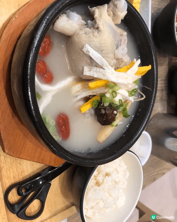 韓式人參雞係我最鍾意韓國野家，清清地，人參飲落又可令成身暖粒...