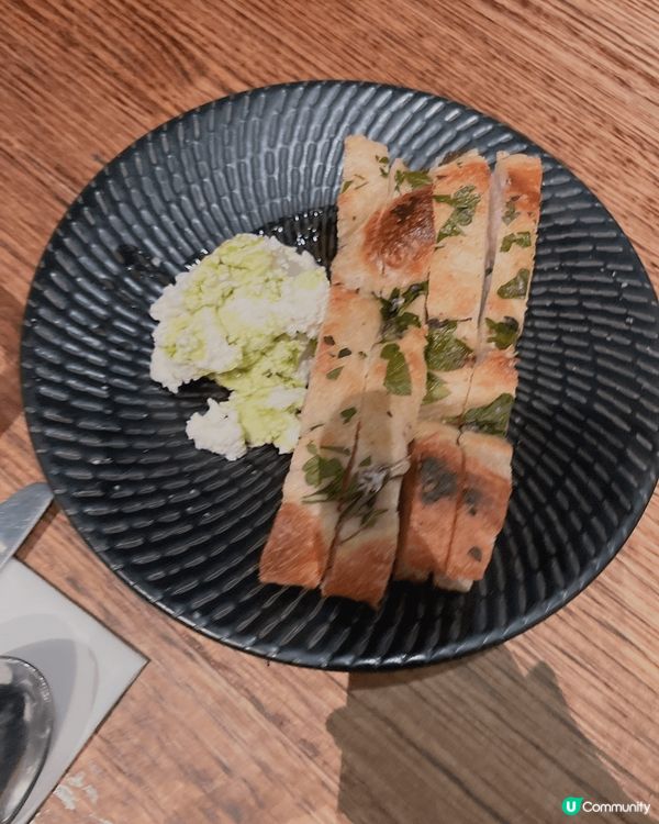 Tipo00係墨爾本入面都算好出名既餐廳，今次特別提前網上預...