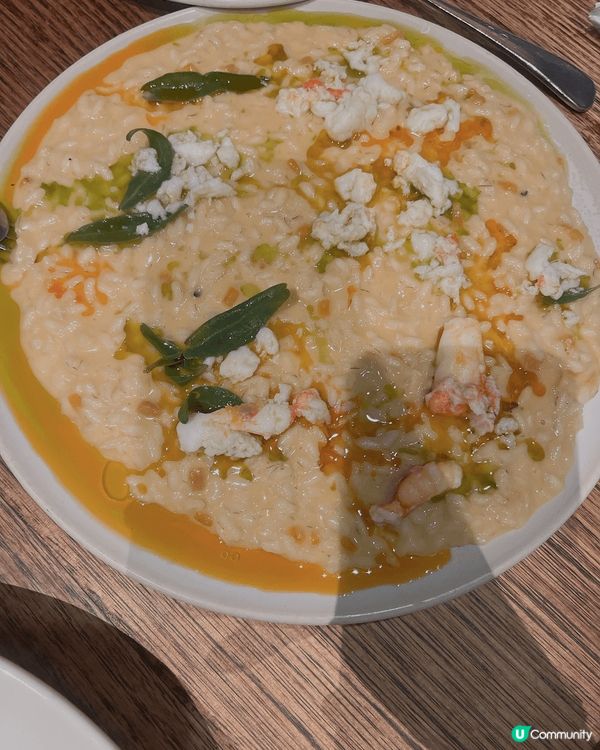 Tipo00係墨爾本入面都算好出名既餐廳，今次特別提前網上預...