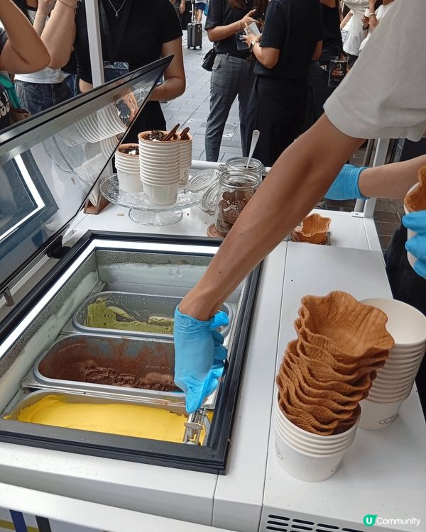 夏日炎炎，少不免想來吃一口清涼雪糕消暑降溫。今年盛夏，Viv...