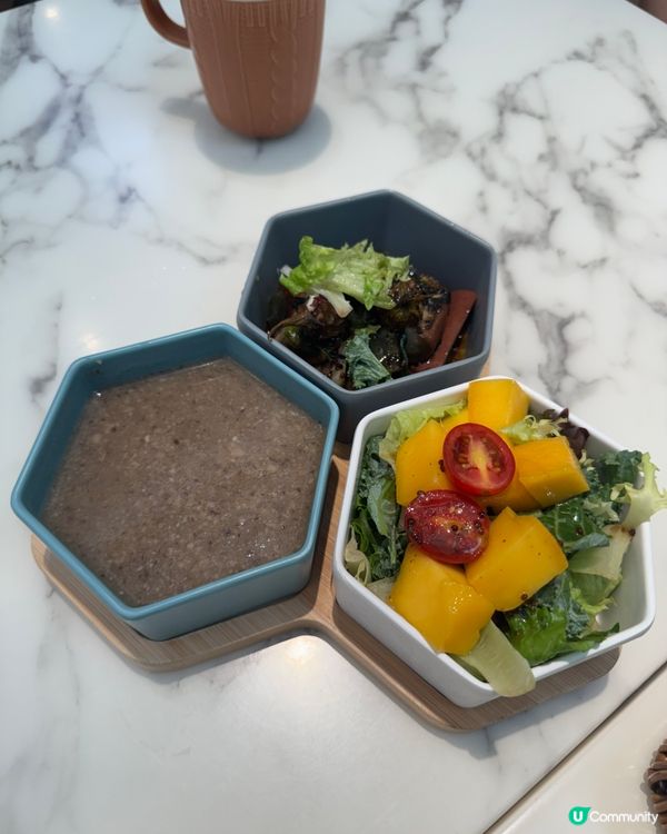 Ovo Cafe 灣仔的都市綠洲素食與精品咖啡☕️