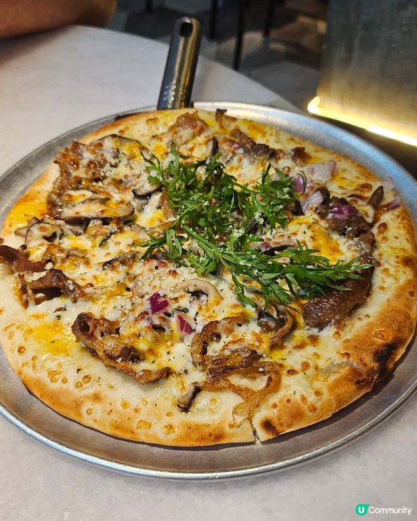 烤牛肉Pizza🤤+酥皮龍蝦湯！😋
