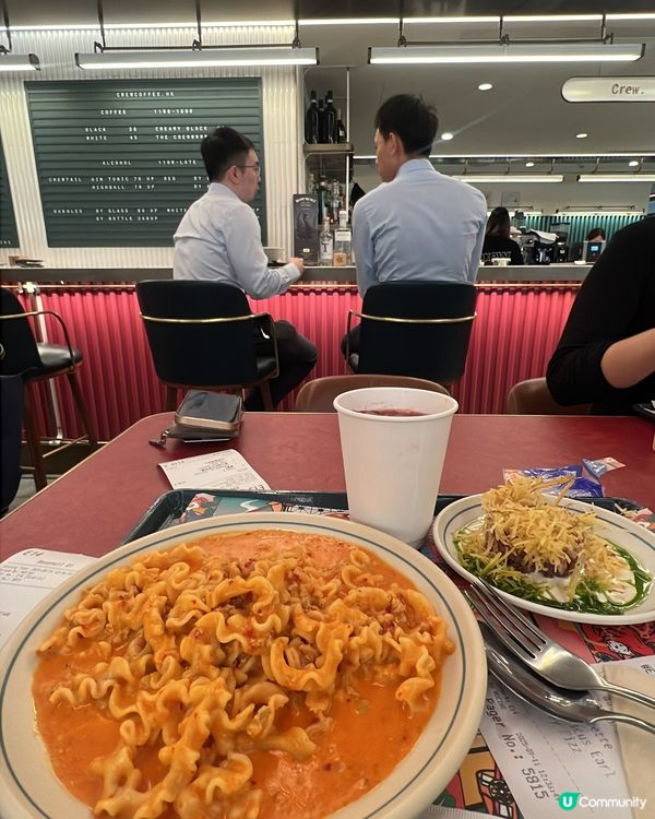 中環午餐擊推手工意粉浪浪麵！炸薯絲牛肉他他暴擊🍝