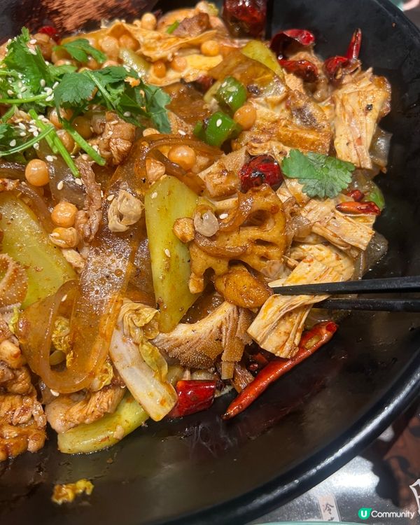 觀塘麻辣乾鍋之王！自選鮮蝦x牛柏葉x肥牛超正🌶️