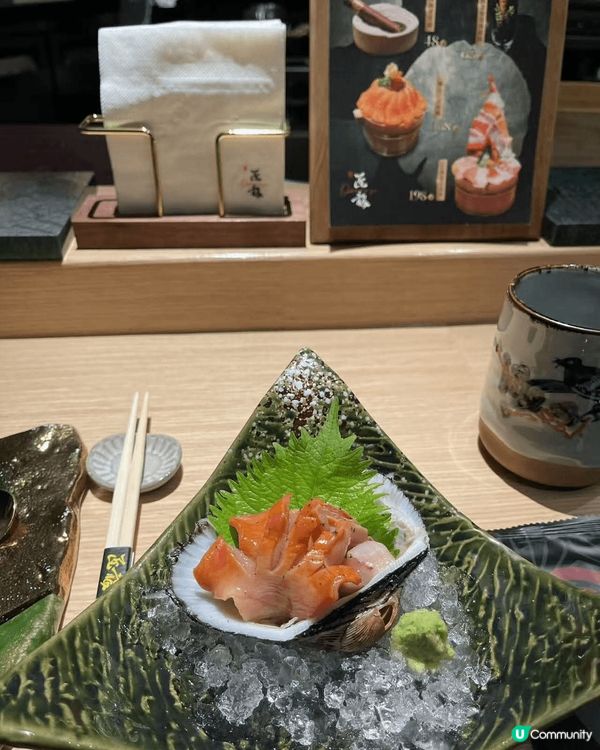 位於深圳羅湖kkmall既鮨匠龍，因為我比較鐘意食海膽揀左個...