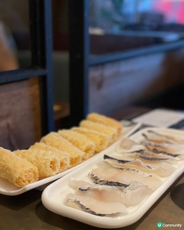 第一次見貴妃木耳＋綉球菌，火鍋也能很仙🌸🍲