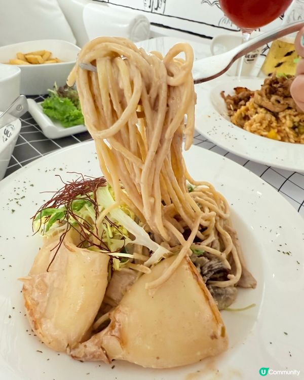 灣仔黑白二次元餐廳