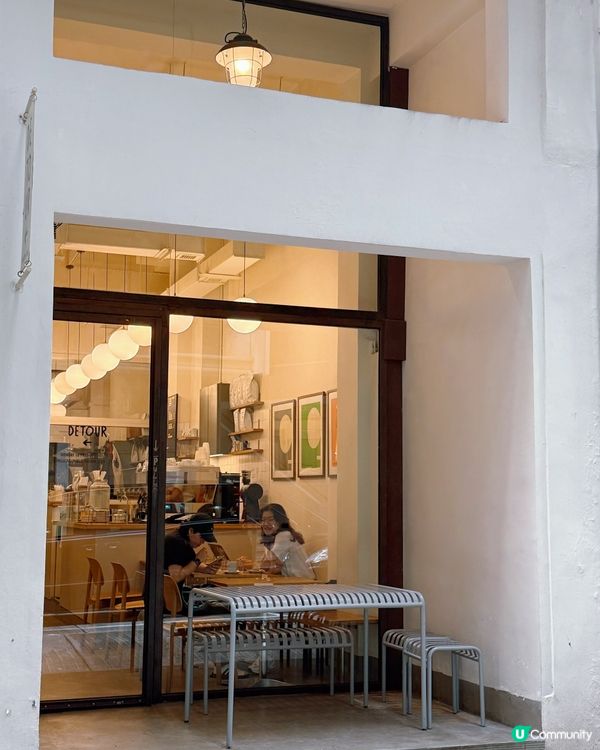 西營盤簡約小店🤤！煙三文魚超正！