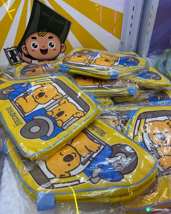 25,000尺零食天地 獨家零食卡通夾公仔機 大人細路都啱