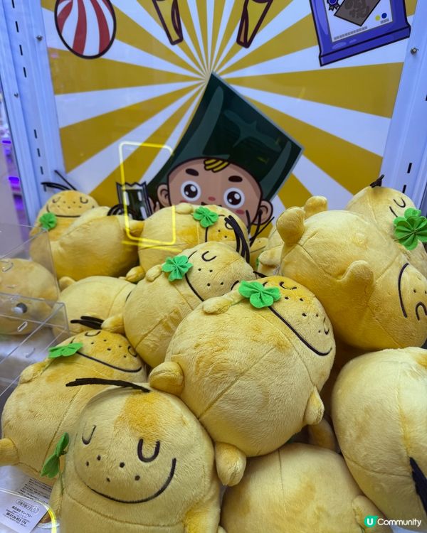 25,000尺零食天地 獨家零食卡通夾公仔機 大人細路都啱