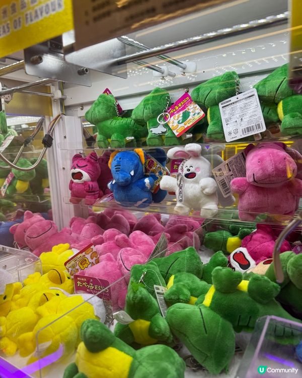 25,000尺零食天地 獨家零食卡通夾公仔機 大人細路都啱