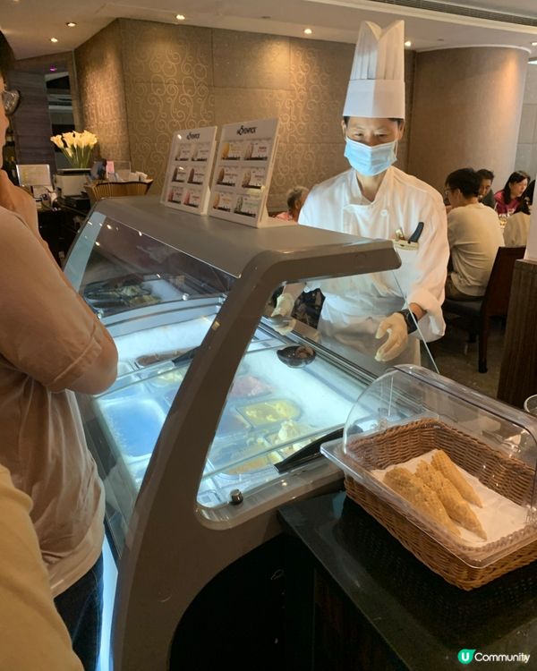 九龍酒店生日午餐🥳！倚窗閣自助餐超正！😋 性價比高！