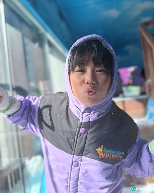 快樂嘅歡笑在附近 我哋齊齊來盡興