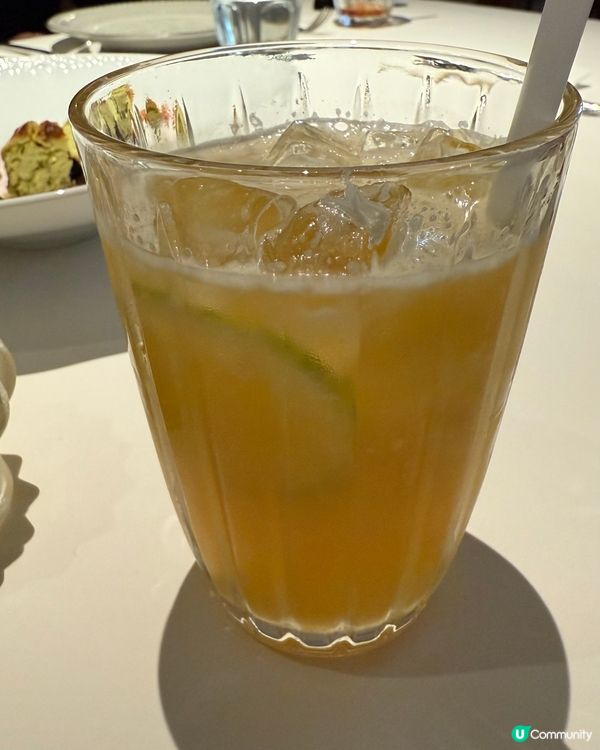 1.  廣州美食大放送！🤤 火鍋🍲鮑魚飯😋宵夜🤤 必食！