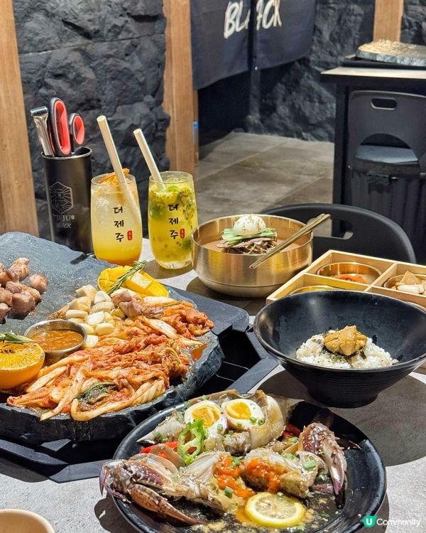 🔥火山石烤板 x 炙燒黑毛豬 ｜岩洞主題燒肉登陸中環