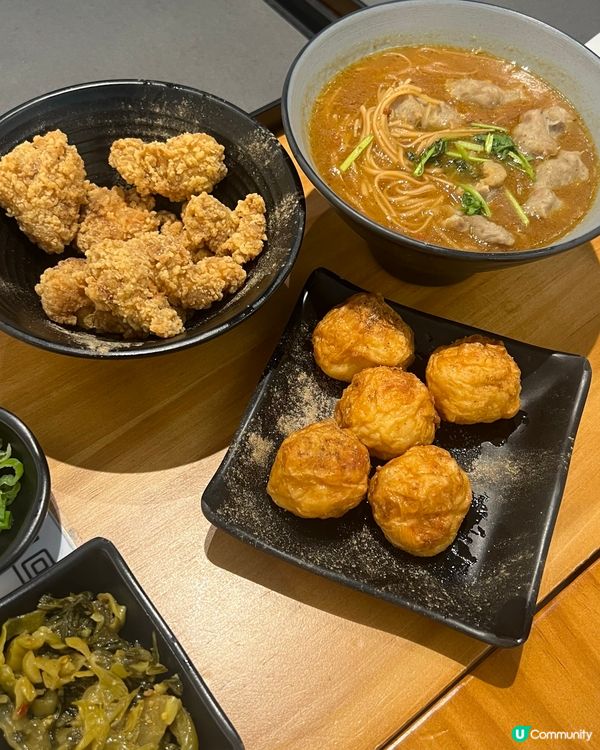 黑布小巷台式美食🤤！牛肉麵超正！🍜