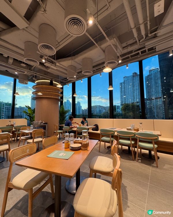 Kuni Kuni Cafe Lounge(啟德）