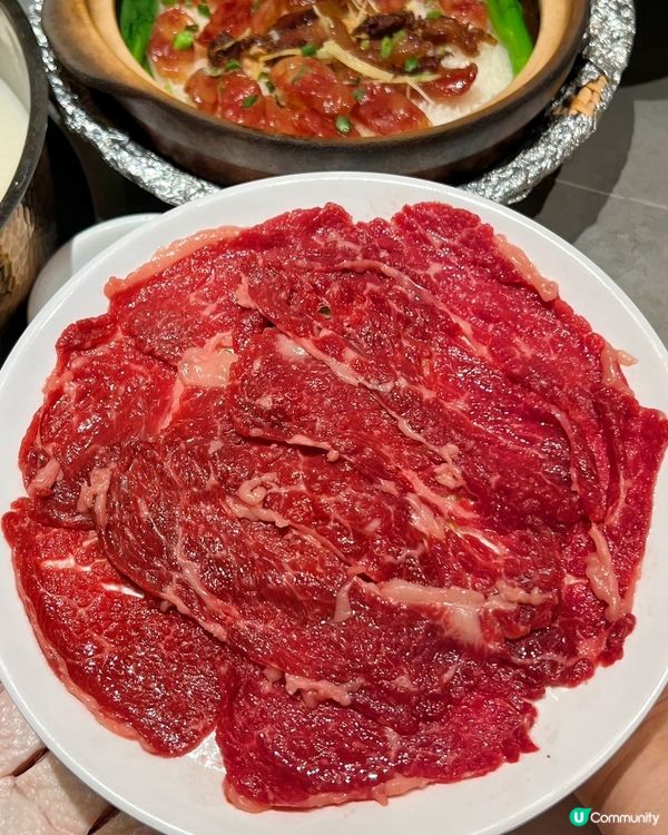 大口吃肚包翅 三代同歡共享