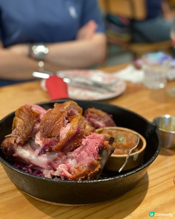 🎠 Dirty Skillet｜旋轉木馬下的歐陸味覺派對