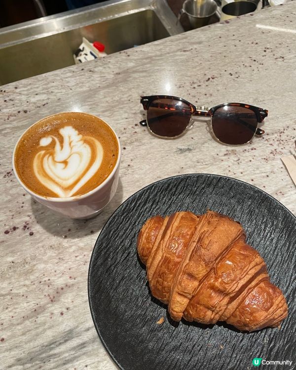 中環白蘭樹下！朝啡夕酒☕🥐 歎世界！😋