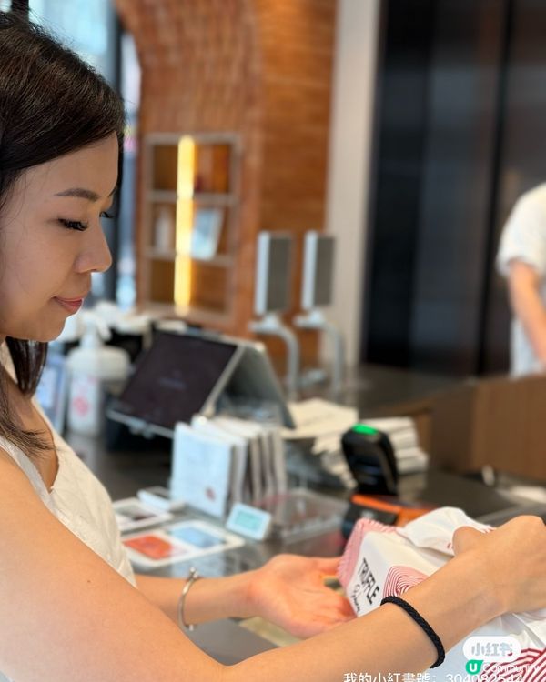 中秋必搶！手工月餅禮盒😍 包裝超靚！