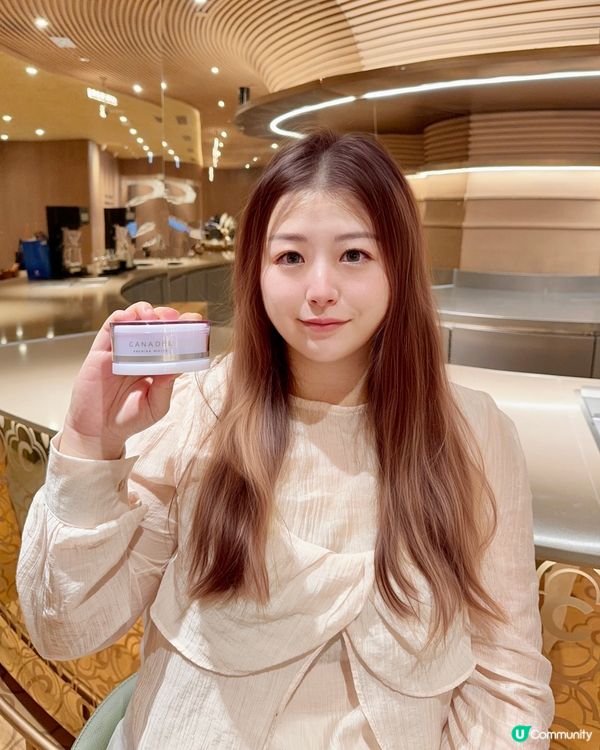 1.  美白祛斑精華霜✨一瓶KO！告別暗沉！15字