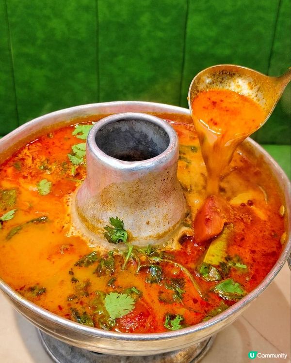 元朗抵吃泰菜2人餐，加$1有半隻海南雞！