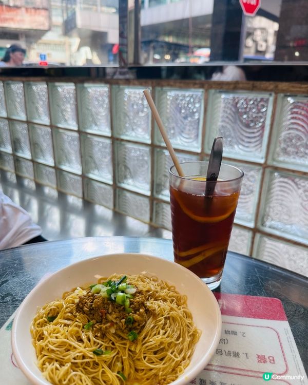 澳門足料蟹黃撈麵-牛記咖喱美食