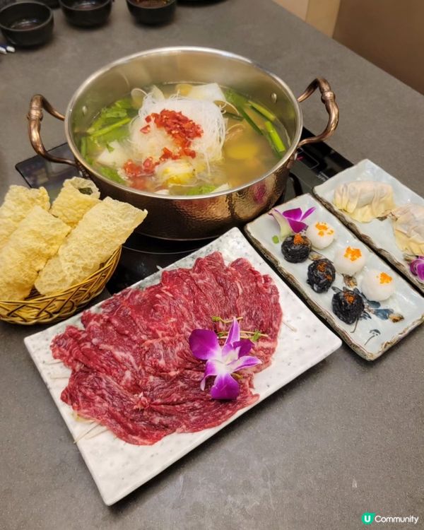 九龍城火鍋店🔥訂火枱送冰鎮鮑魚🦪  