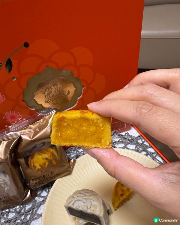 【 與大家慶祝中秋佳節｡龍苑中菜廳滋味月餅禮盒 】