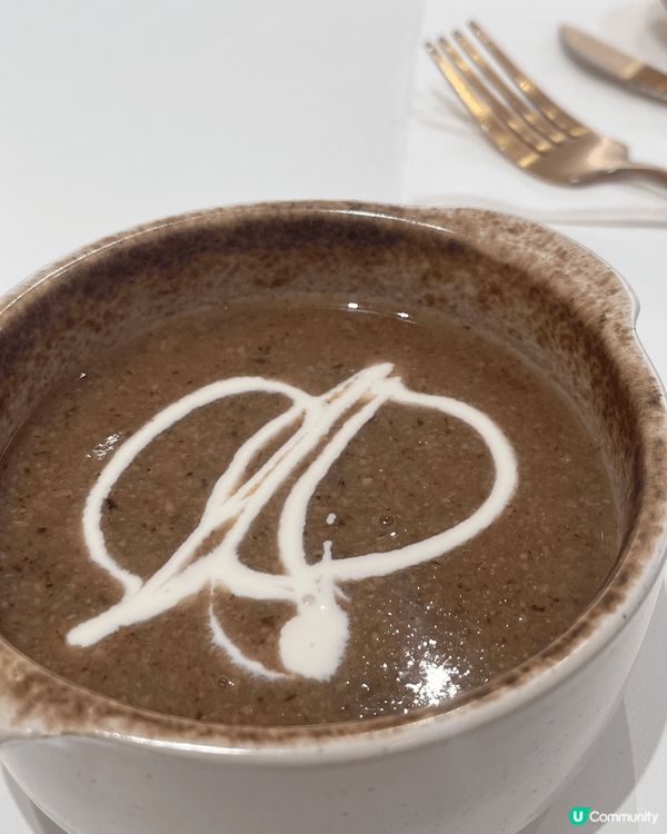 元朗YOHO MALL必食Cafe，食物保持一貫水準，每個月...